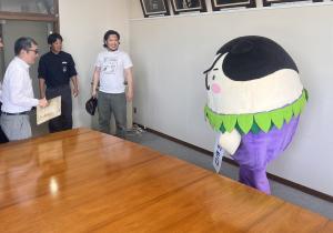 常モロ