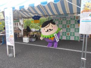 栗原市民祭り　写真撮影ブースで待ち構える常のモロ